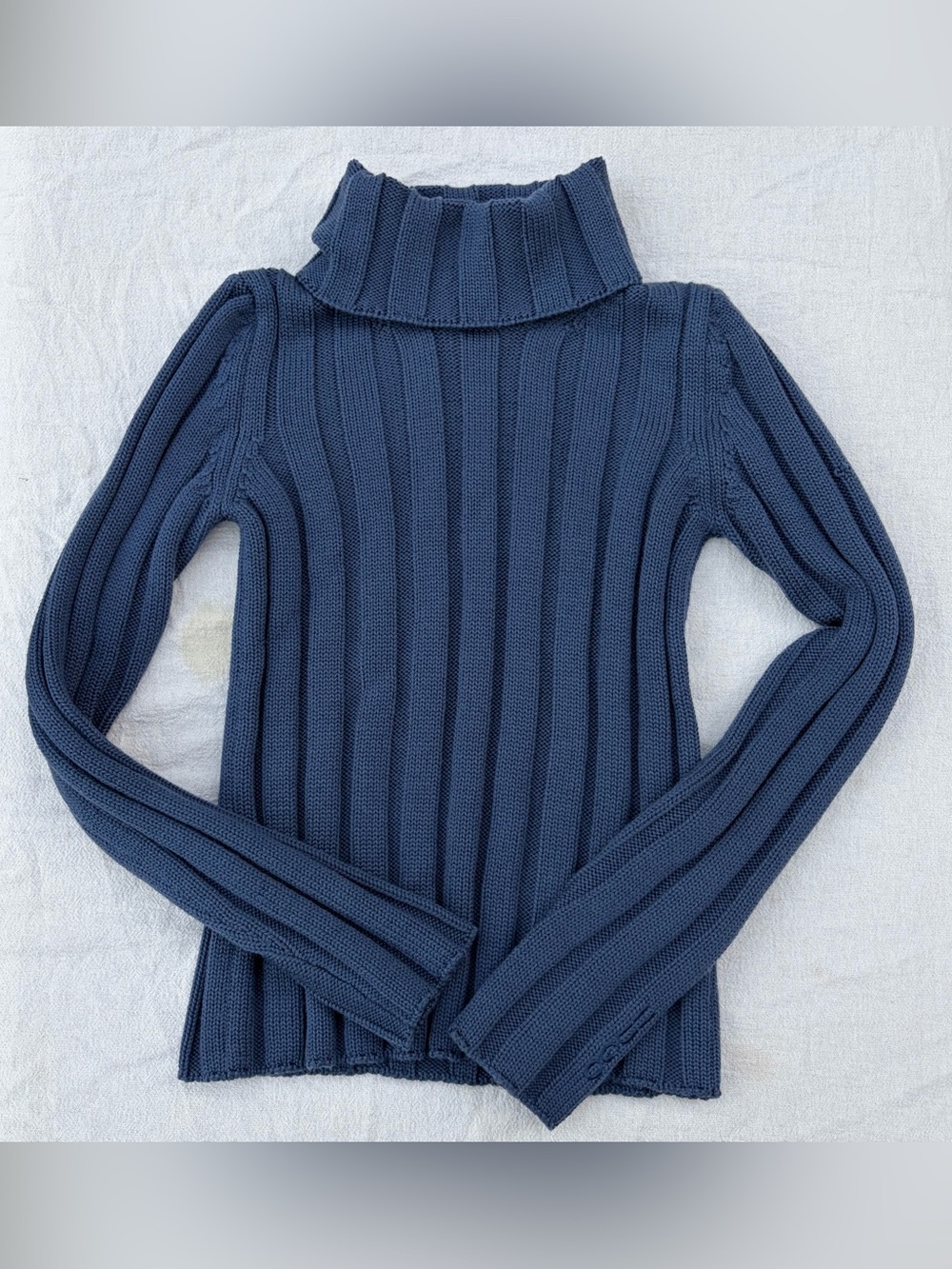 HUGO Hugo Boss 100% Virgin Wool Blue Knit Turtleneck w/ Embroidered Logo